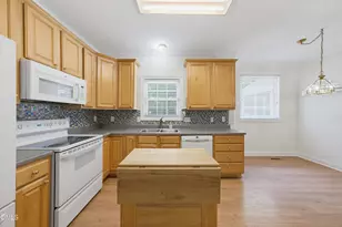 2120 Thoroughbred Dr, Hillsborough, NC 27278 - Photo 16