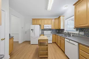 2120 Thoroughbred Dr, Hillsborough, NC 27278 - Photo 14