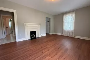 304 E Woodall St, Smithfield, NC 27577 - Photo 6