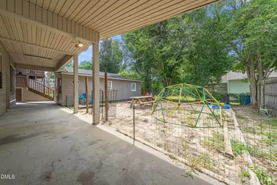 307 W Canary Street, Dunn, NC 28334 - Photo 48