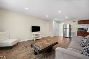 105 Lexington Rd, Chapel Hill, NC 27516 - Photo 24