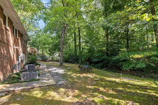 105 Lexington Rd, Chapel Hill, NC 27516 - Photo 40