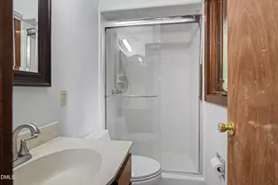239 Seminole Dr, Chapel Hill, NC 27514 - Photo 14