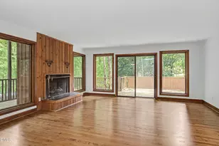 239 Seminole Dr, Chapel Hill, NC 27514 - Photo 8