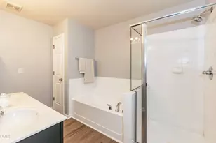 2200 Valley Edge Dr, Raleigh, NC 27614 - Photo 32