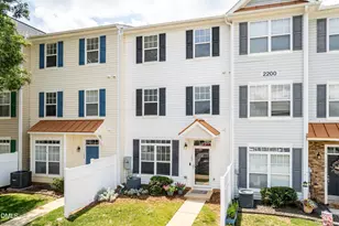2200 Valley Edge Dr, Raleigh, NC 27614 - Photo 2