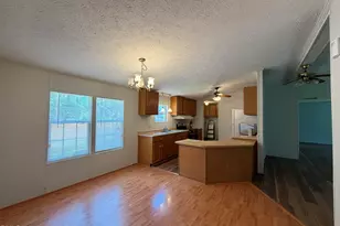 8000 Peach Blossom Ln, Apex, NC 27539 - Photo 4