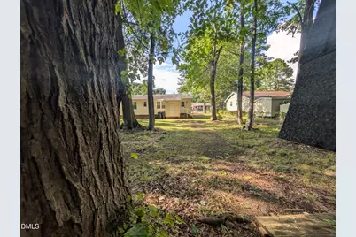 118 E McIver Street, Zebulon, NC 27597 - Photo 24