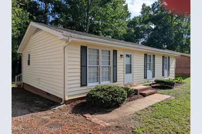 118 E McIver Street, Zebulon, NC 27597 - Photo 2