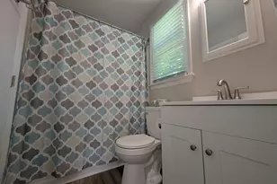 118 E McIver St, Zebulon, NC 27597 - Photo 14