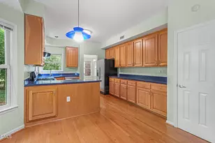 207 Windhover Dr, Chapel Hill, NC 27514 - Photo 12