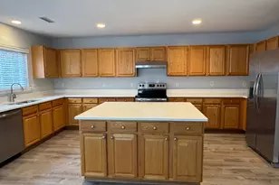 201 Northlands Dr, Cary, NC 27519 - Photo 10