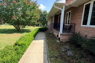 210 W Rd, Angier, NC 27501 - Photo 6