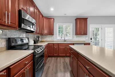 100 Drakeshire Court, Morrisville, NC 27560 - Photo 10