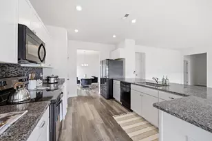 85 W Tecoma Ln, Clayton, NC 27520 - Photo 10