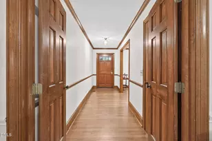105 Dewberry Ct, Cary, NC 27518 - Photo 12