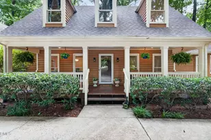 105 Dewberry Ct, Cary, NC 27518 - Photo 4