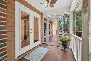 105 Dewberry Ct, Cary, NC 27518 - Photo 38