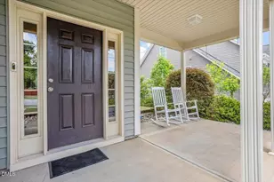 124 Sweet Violet Dr, Holly Springs, NC 27540 - Photo 8