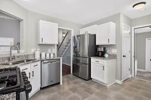 1112 Stoneferry Ln, Raleigh, NC 27606 - Photo 26