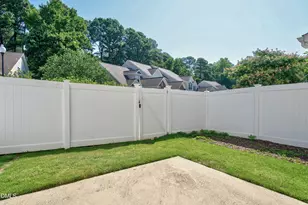264 Hbr Crk Dr, Cary, NC 27511 - Photo 30