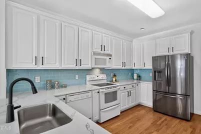 264 Harbor Creek Drive, Cary, NC 27511 - Photo 4