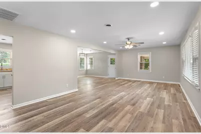 5819 Scarlet Oak Drive, McLeansville, NC 27301 - Photo 6