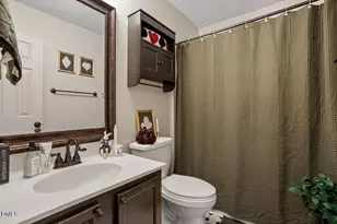 4 Icon Ct, Durham, NC 27703 - Photo 22