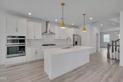 414 Clementine Drive, Cary, NC 27519 - Photo 2