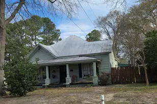 812 W Anderson St, Selma, NC 27576 - Photo 20