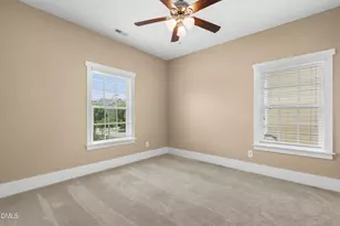 5333 Forsyth Park St, Raleigh, NC 27616 - Photo 18