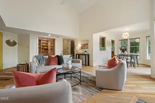 104 Homewood Dr, Chapel Hill, NC 27514 - Photo 16