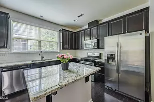 1124 Contessa Dr, Cary, NC 27513 - Photo 12
