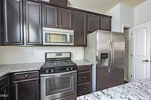 1124 Contessa Dr, Cary, NC 27513 - Photo 14