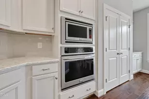 2828 Brighton Forest Dr, Apex, NC 27539 - Photo 18