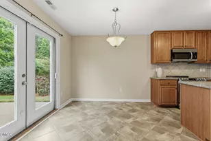 909 Steelhorse Dr, Fuquay-Varina, NC 27526 - Photo 4