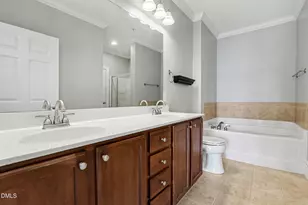 511 Waterford Lake Dr, Cary, NC 27519 - Photo 18