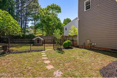 805 Cricketfield Lane, Cary, NC 27518 - Photo 46