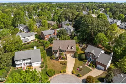 805 Cricketfield Lane, Cary, NC 27518 - Photo 2