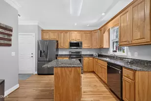 160 Adams Pointe Ct, Angier, NC 27501 - Photo 6