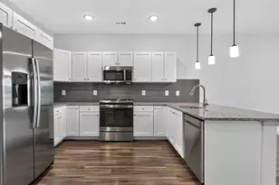 2325 Gathering Sq Ct, Fuquay Varina, NC 27526 - Photo 10