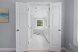 517 Panthers Run Dr, Durham, NC 27713 - Photo 32