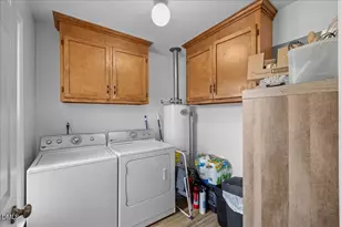 413 Bayles Rd, Lillington, NC 27546 - Photo 14