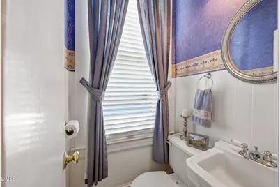 211 Barnette Avenue, Roxboro, NC 27573 - Photo 24