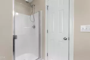 2007 Fieldhouse Ave, Raleigh, NC 27603 - Photo 24