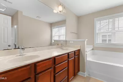 2007 Fieldhouse Avenue, Raleigh, NC 27603 - Photo 22