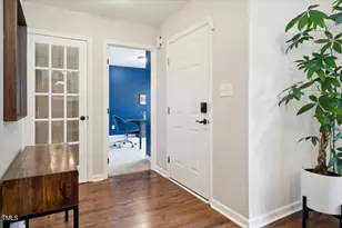 8121 Owenston Ct, Raleigh, NC 27612 - Photo 6