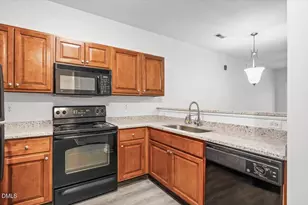 2610 Oldgate Dr, Raleigh, NC 27604 - Photo 8