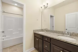 2201 Newleaf Dr, Apex, NC 27539 - Photo 36