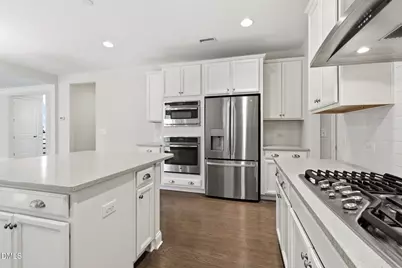 2201 Newleaf Drive, Apex, NC 27539 - Photo 10